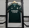 Real Madrid- 3a equipación